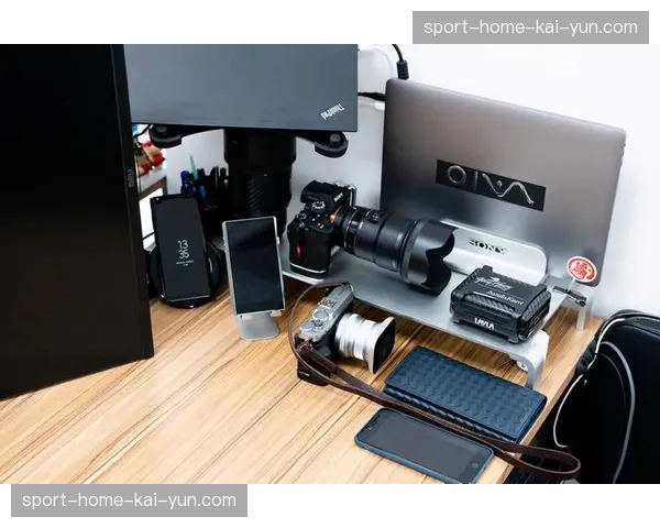 赛事官方App整合即时通勤信息，观众散场疏散效率显著改善